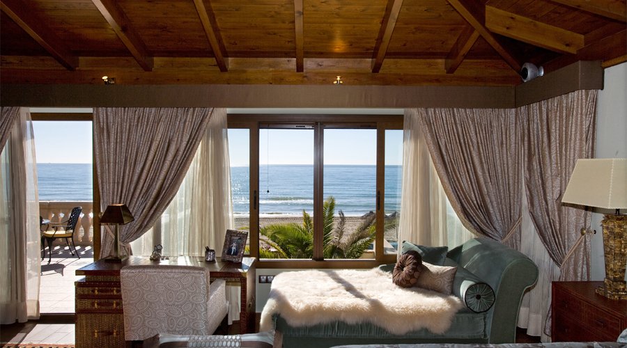 Delux Suite