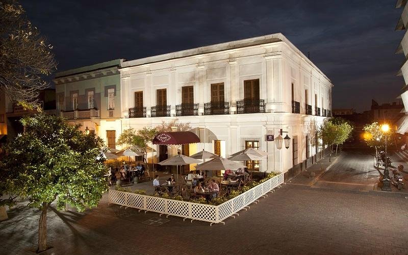 DEL CARMEN CONCEPT HOTEL