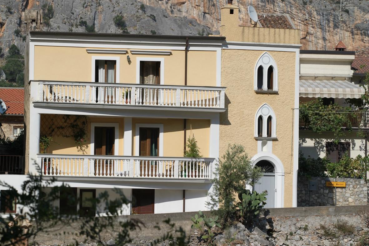 B&B LE TERRAZZE - Prices & Reviews (Civita, Italy)