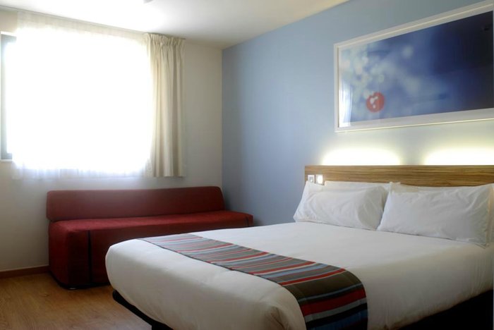 Imagen 8 de Travelodge Madrid Alcala