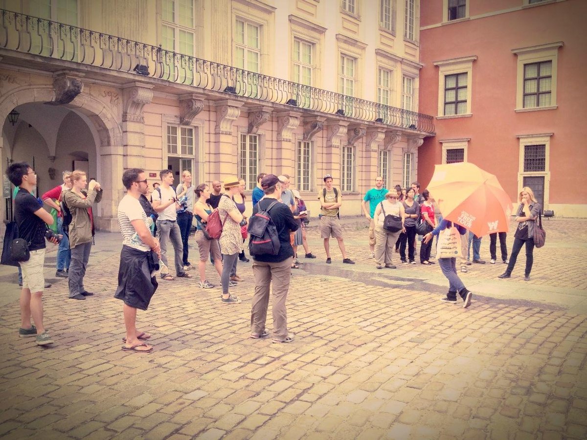 orange walking tour warsaw