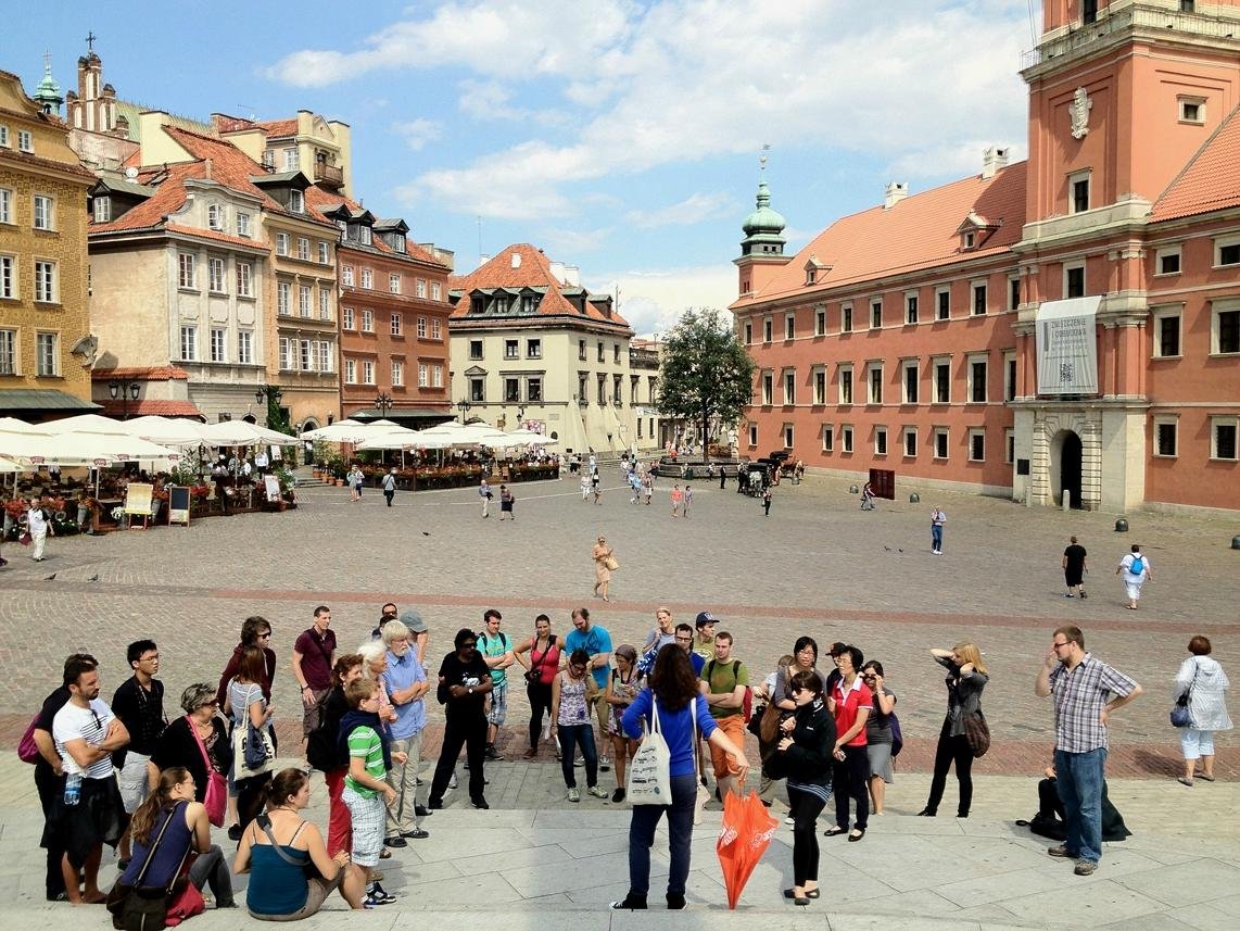 orange walking tour warsaw