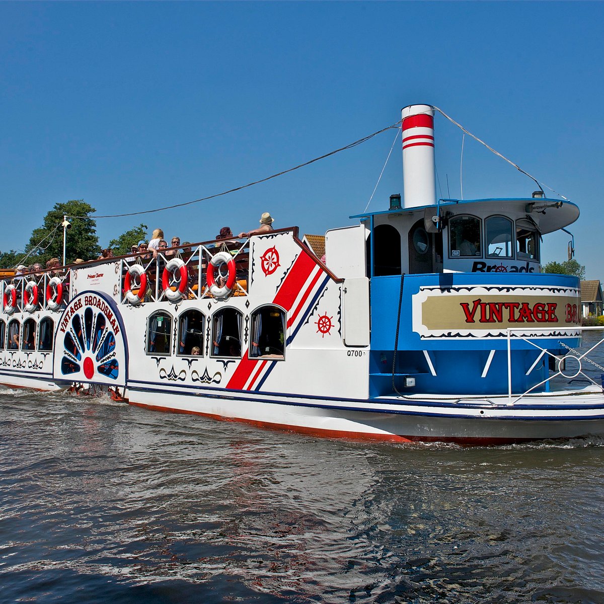 Wroxham is the hub of the Norfolk broads. Most people enjoy a cruise to horning, visiting for a number of hours