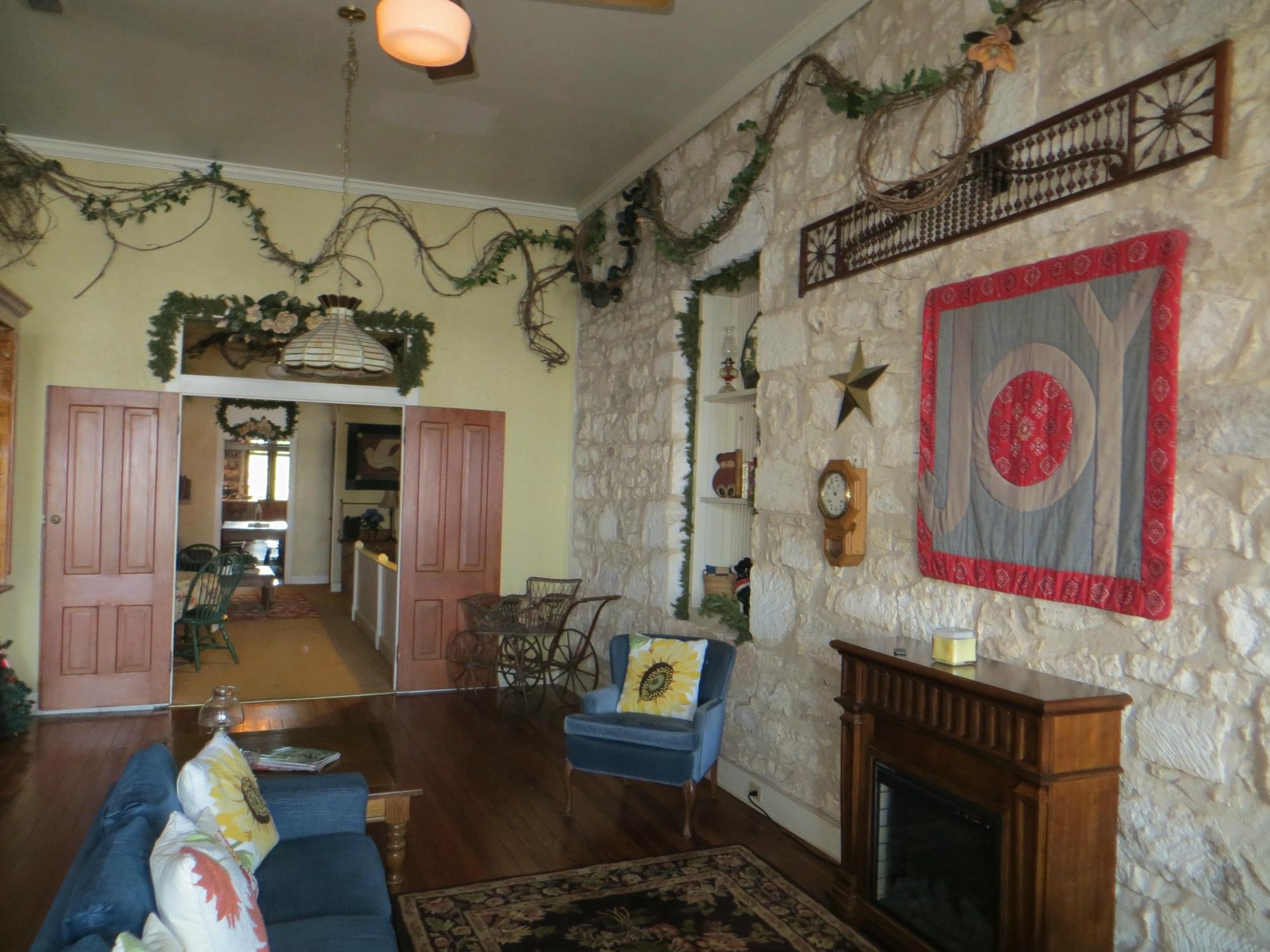 FREDERICKSBURG BAKERY BED AND BREAKFAST - B&B Reviews (TX)