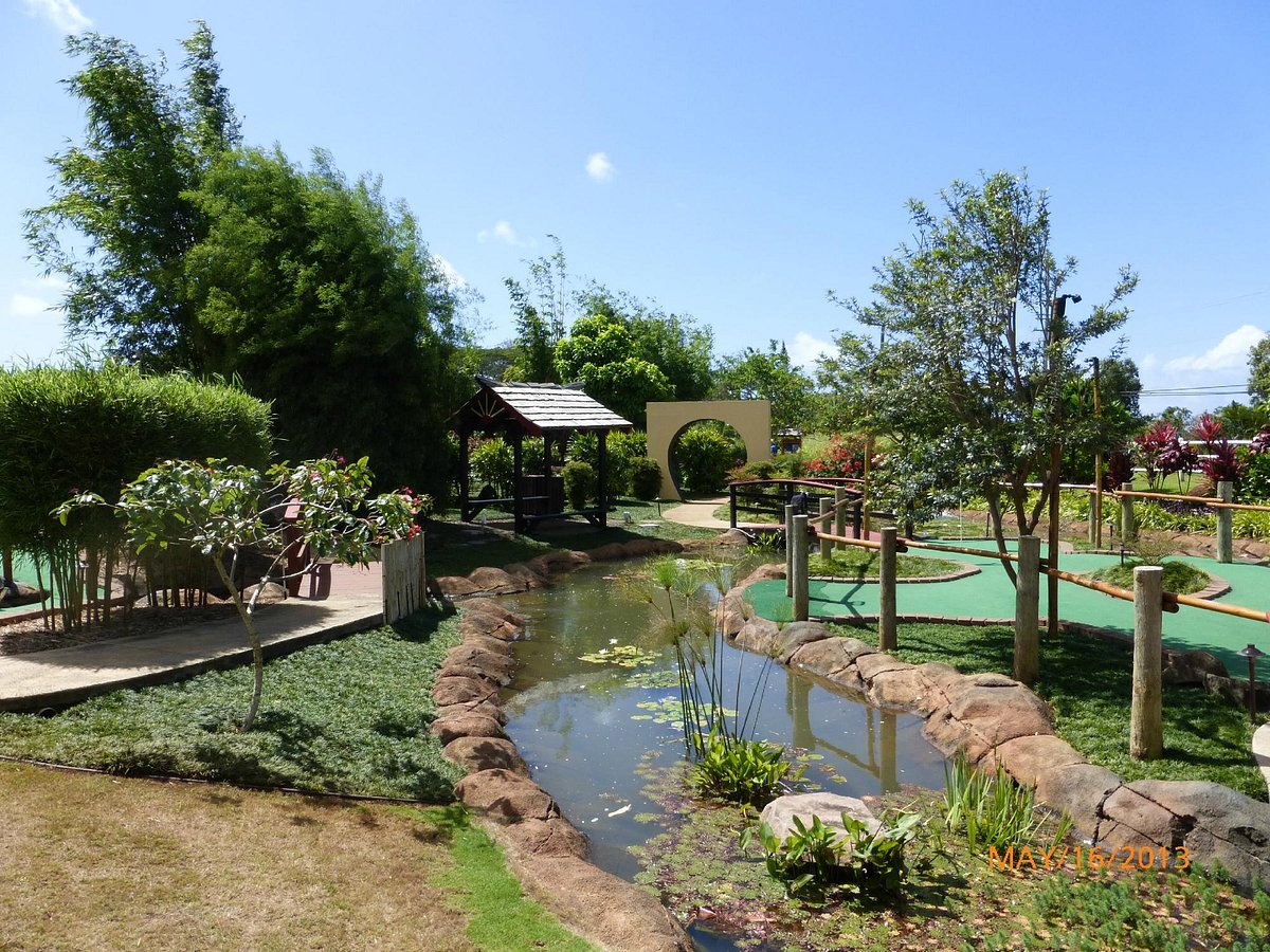 Kauai Mini Golf Botanical Gardens: Tropical Paradise Adventure