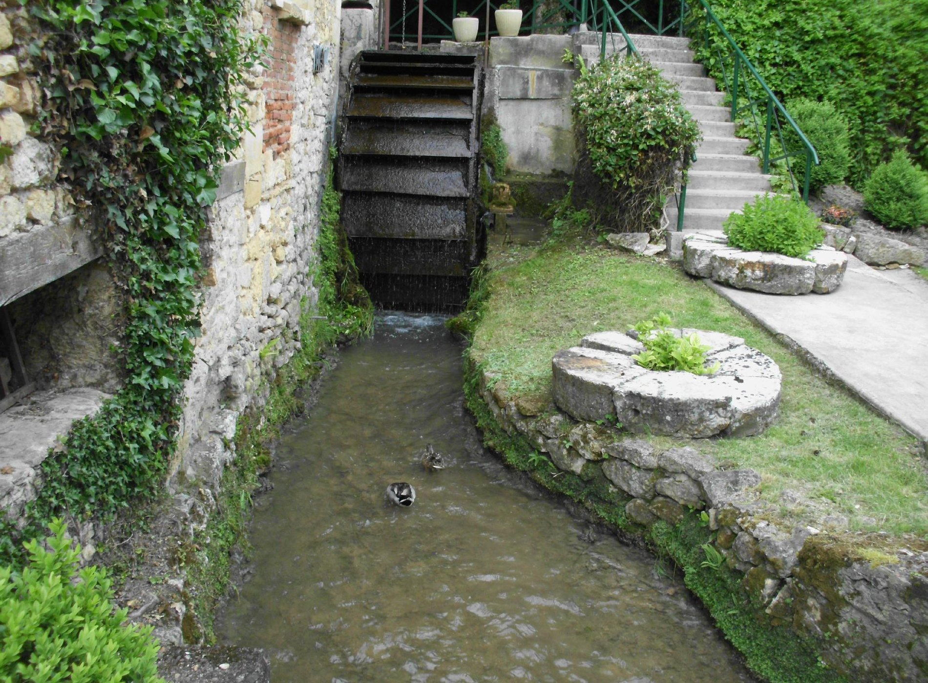 Hôtel Le Moulin de la Beune - Restaurant Au Vieux Moulin by null