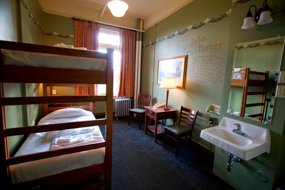 McMenamins Grand Lodge Rooms: Pictures & Reviews - Tripadvisor