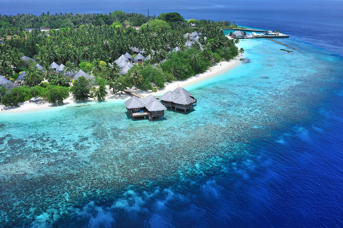 Bandos Maldives, hotel em Ásia