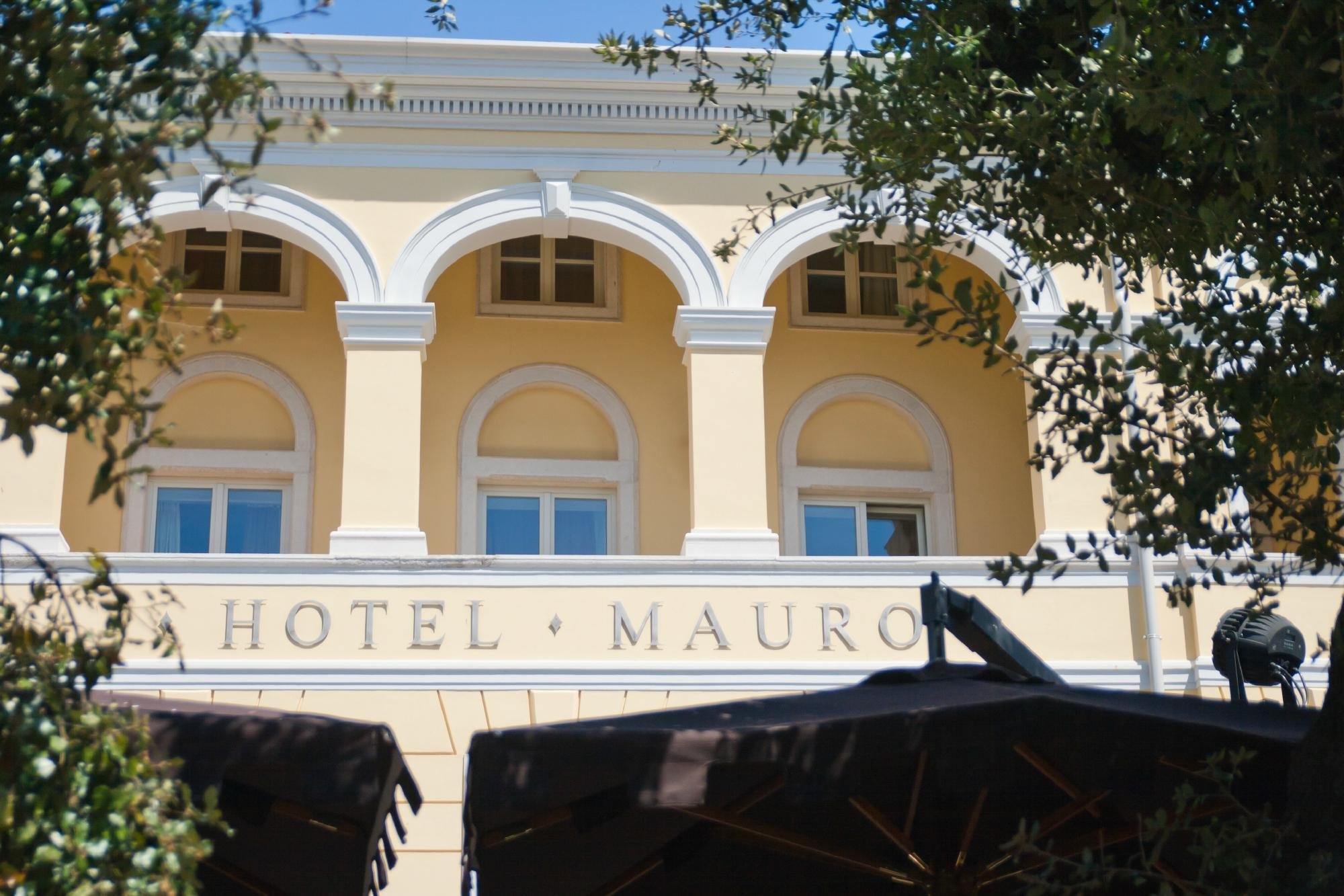 Hotel Mauro by null