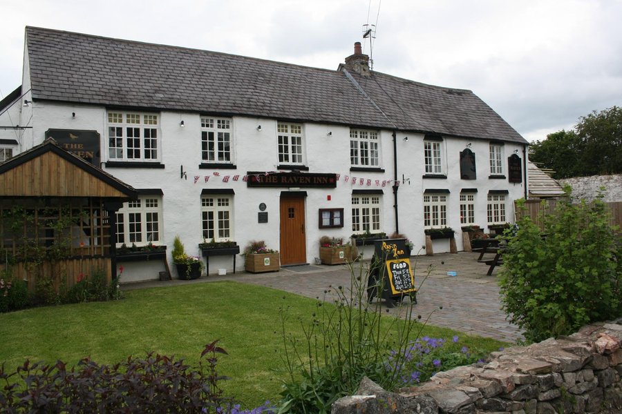 THE RAVEN INN - Updated 2022 Reviews (Llanarmon-yn-Ial)