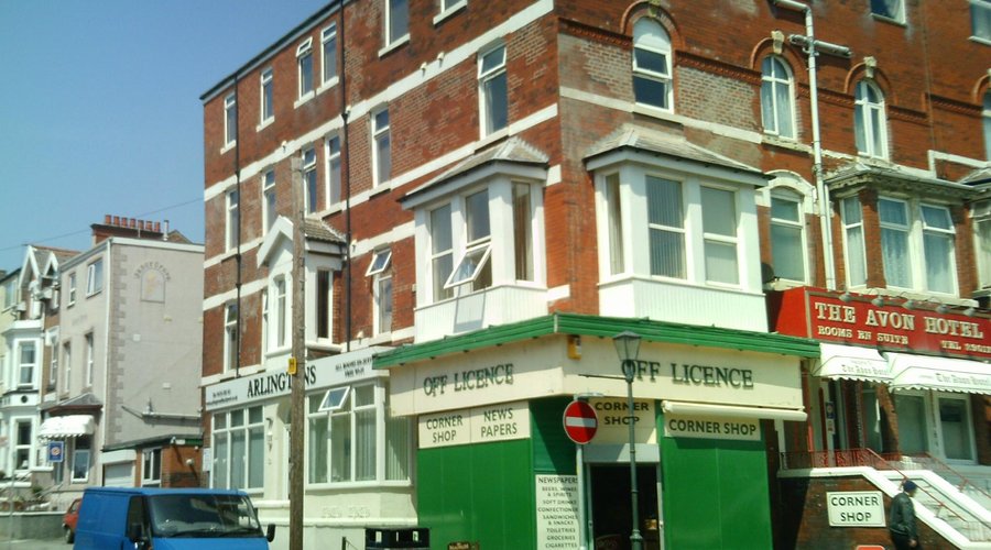 Albert Road by Leopold Grove