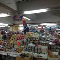 Crowded market