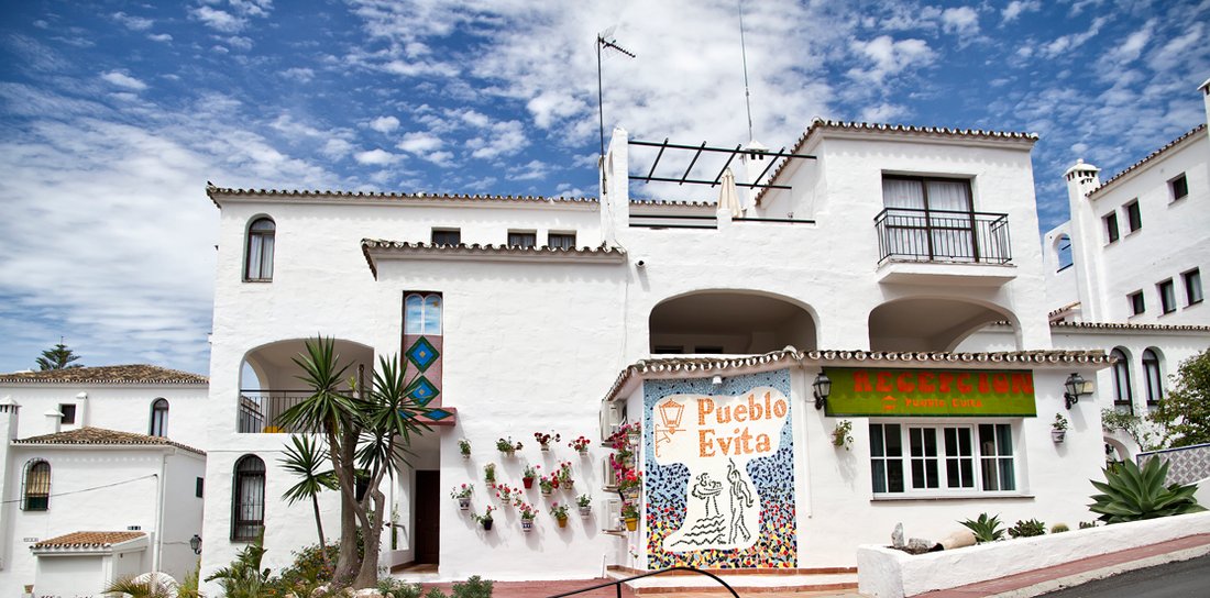 PUEBLO EVITA CLUB - Updated 2024 Prices & Villa Reviews (Benalmadena ...