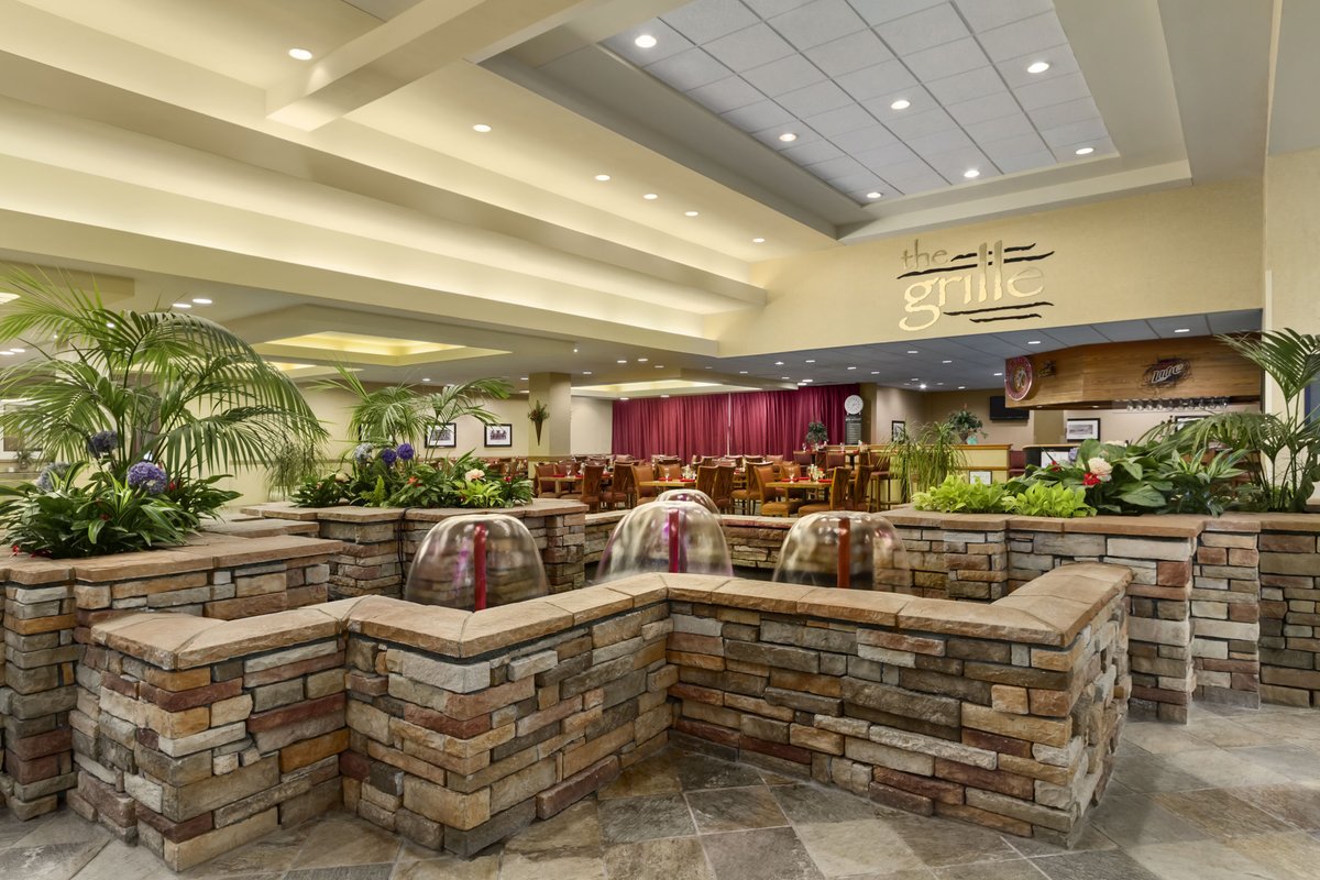 EMBASSY SUITES BY HILTON WINSTON SALEM: Bewertungen, Fotos ...