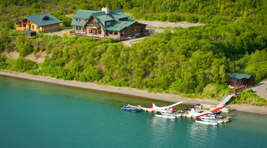 Crystal Creek Lodge