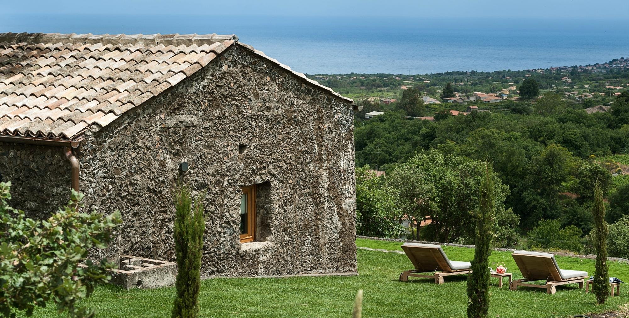 Monaci delle Terre Nere image