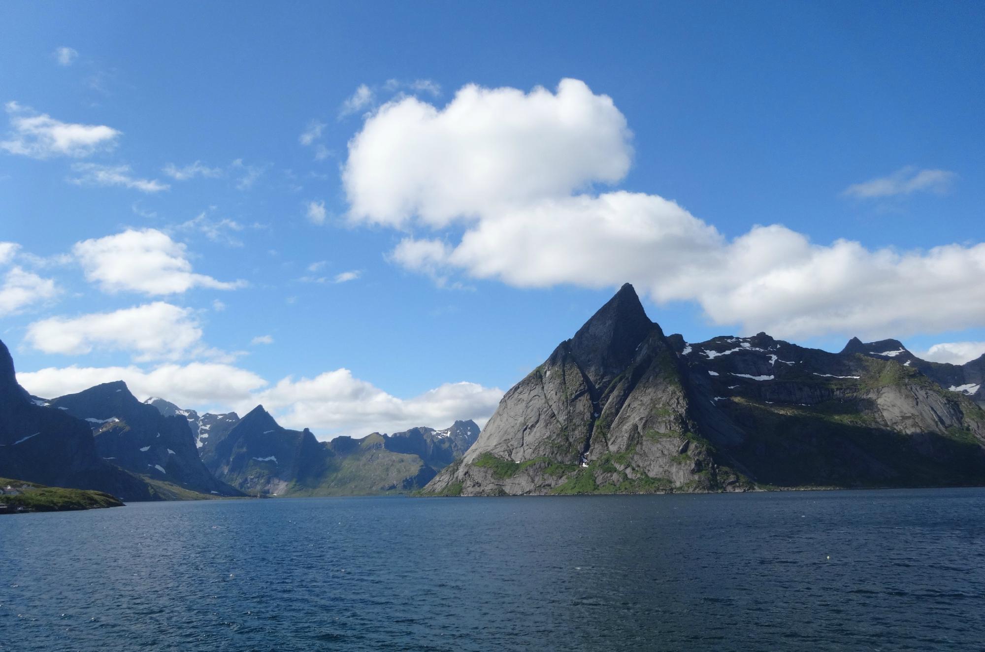 STAMSUND LOFOTEN (Norge) - Hotell - Anmeldelser - Tripadvisor