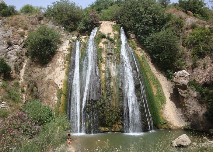 Cascada del molino desde su base