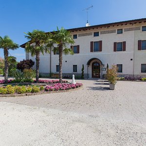 L'ingresso della Corte