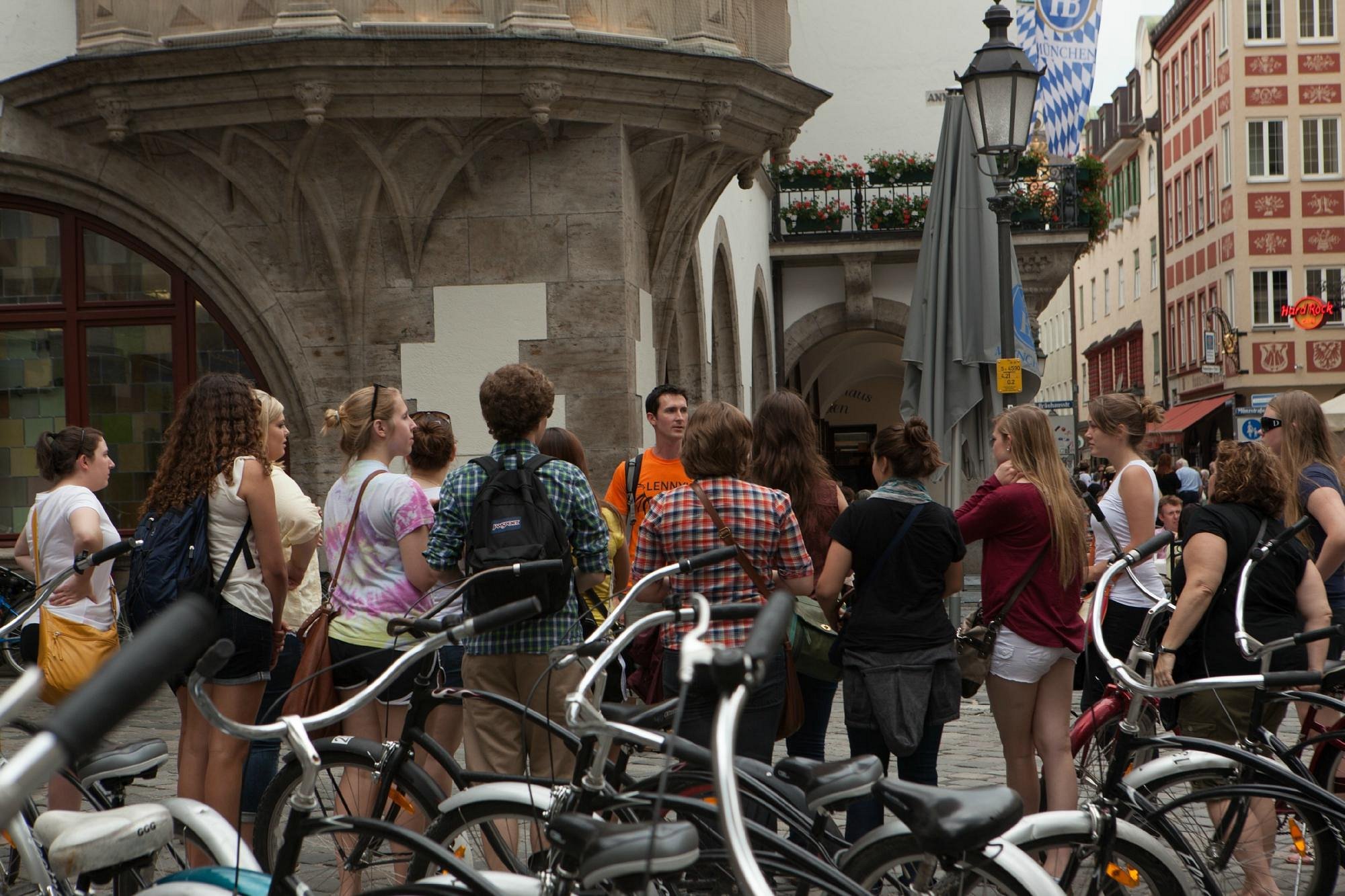Discover Munich With Lenny S Bike Tour Múnich 2023 Lo Que Se Debe Saber Antes De Viajar