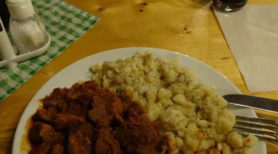Goulash and pork stew with gnoggi