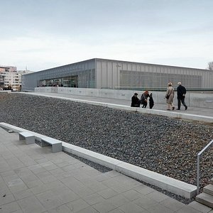 KINDL - Zentrum für zeitgenössische Kunst - In order to continue