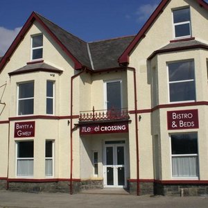 Bistro, beds, bar and cafe