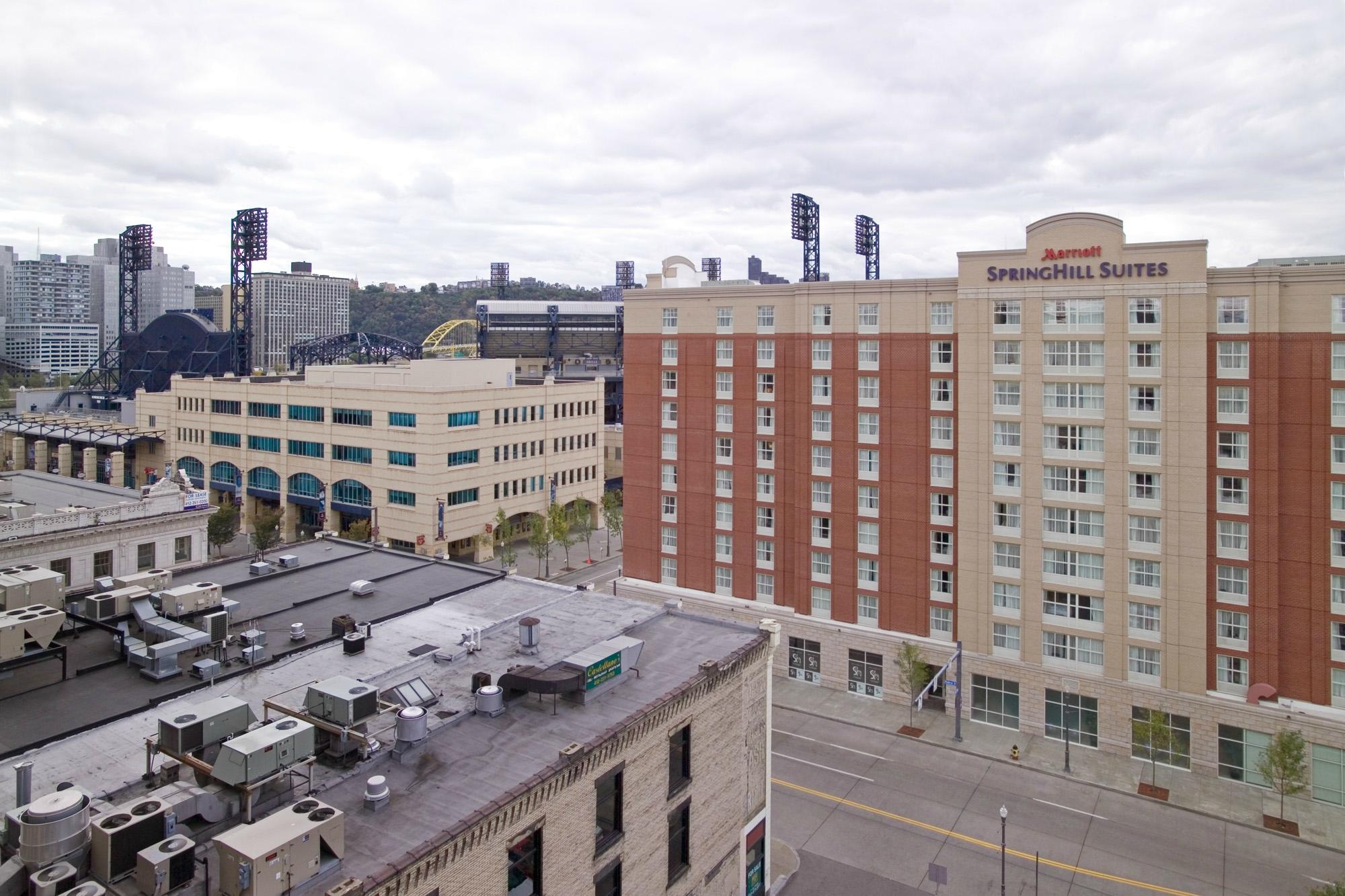 Hotel photo 19 of SpringHill Suites Pittsburgh North Shore.