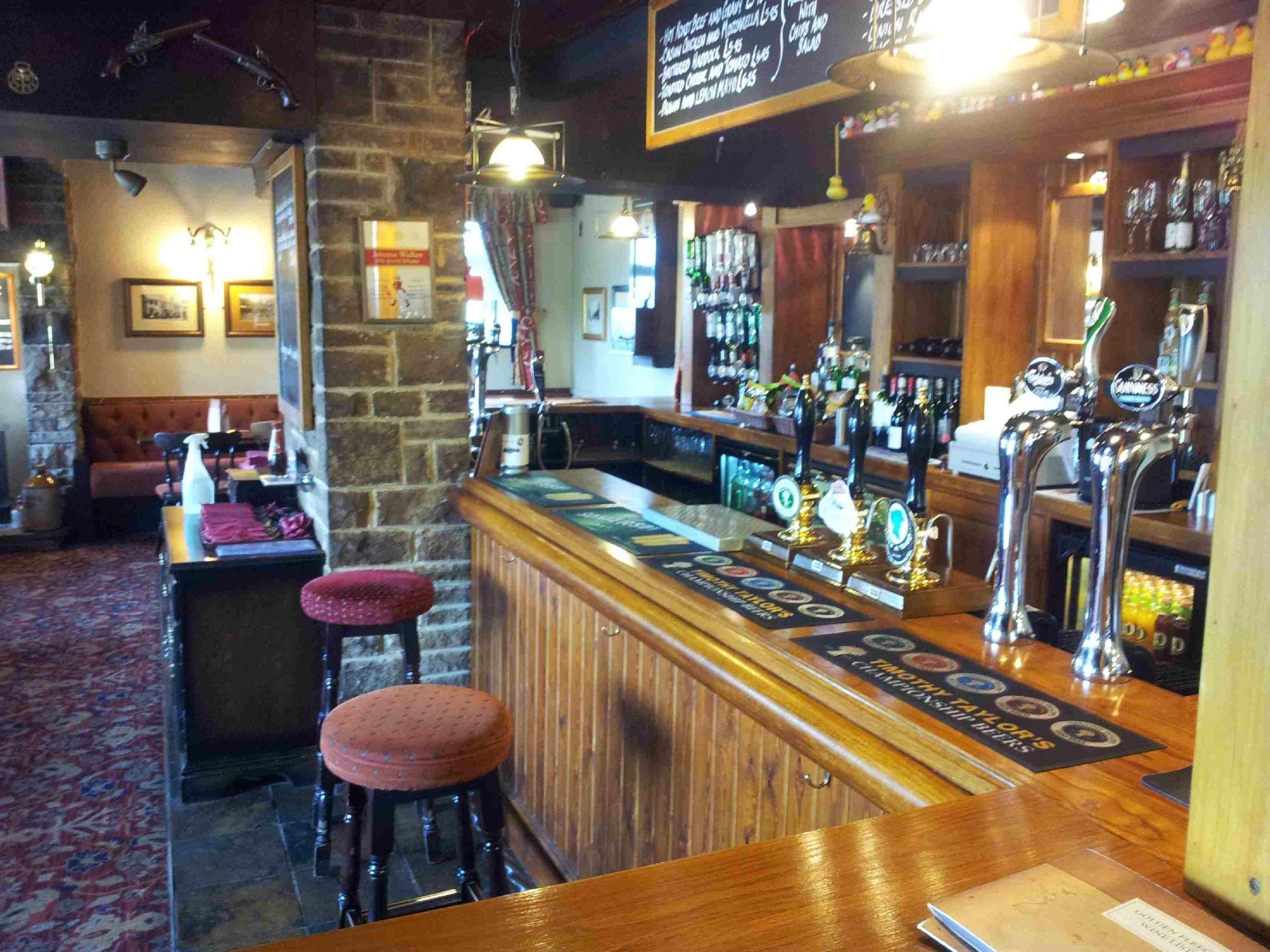 THE GOLDEN FLEECE, Halifax - Updated 2024 Restaurant Reviews, Menu & Prices  - Tripadvisor