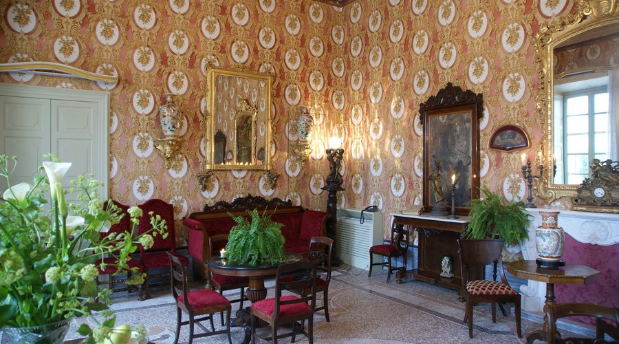 La sala degli Specchi