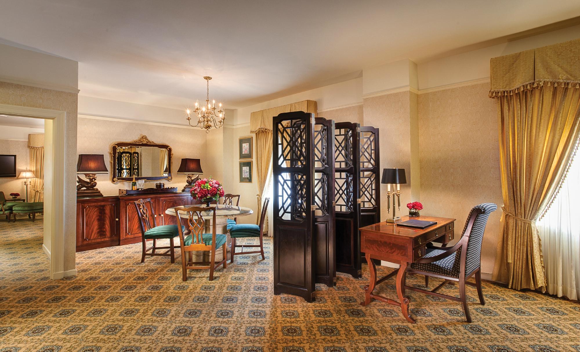 Hotel photo 78 of Amway Grand Plaza, Curio Collection by Hilton.