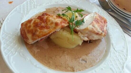Pechuga de pollo Rellena