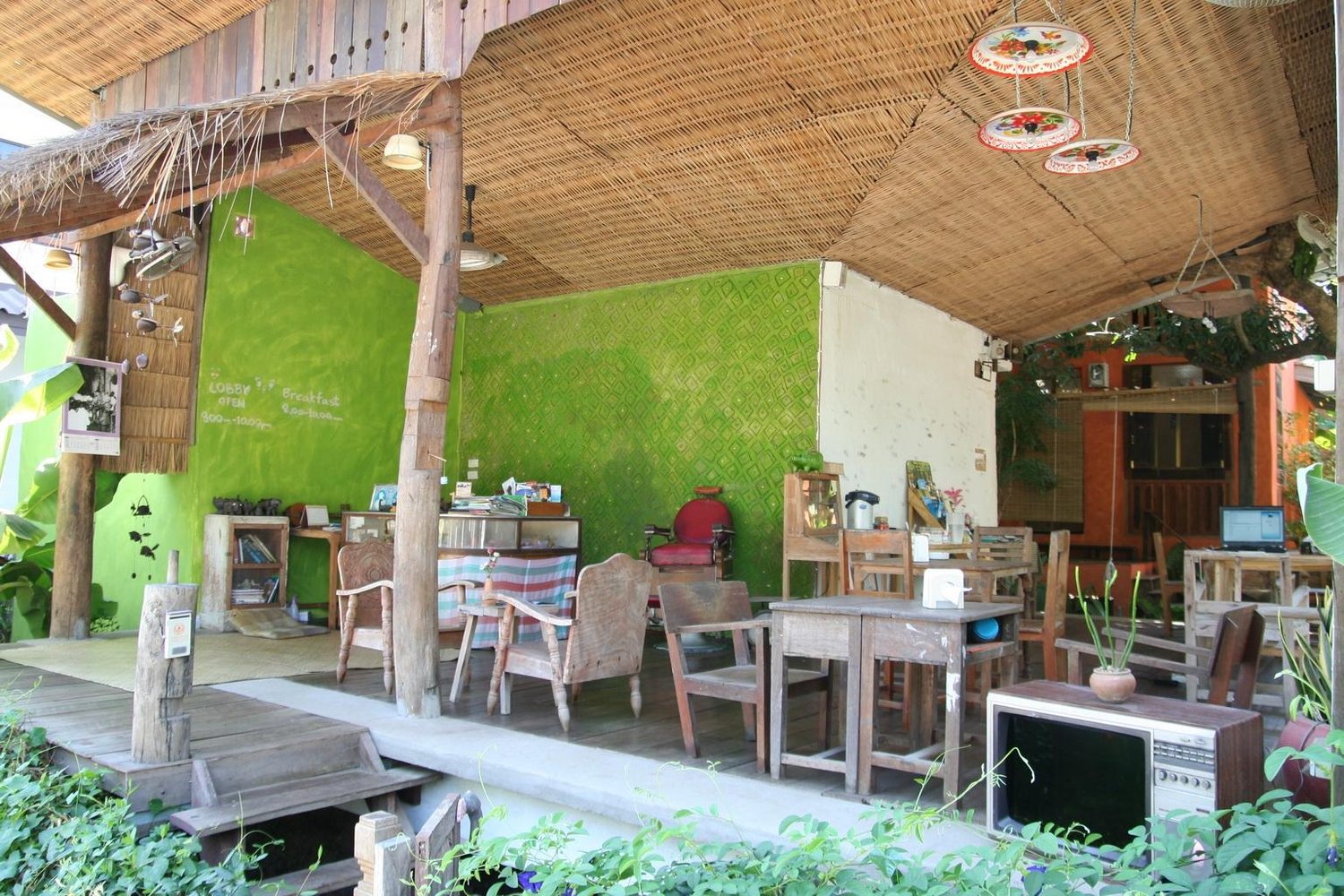 บ้านน้อยนอนม่วน Baannoi Nornmuan Homestay and workshop Chiang Mai by null