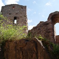 Eingang zur Oberen Burg