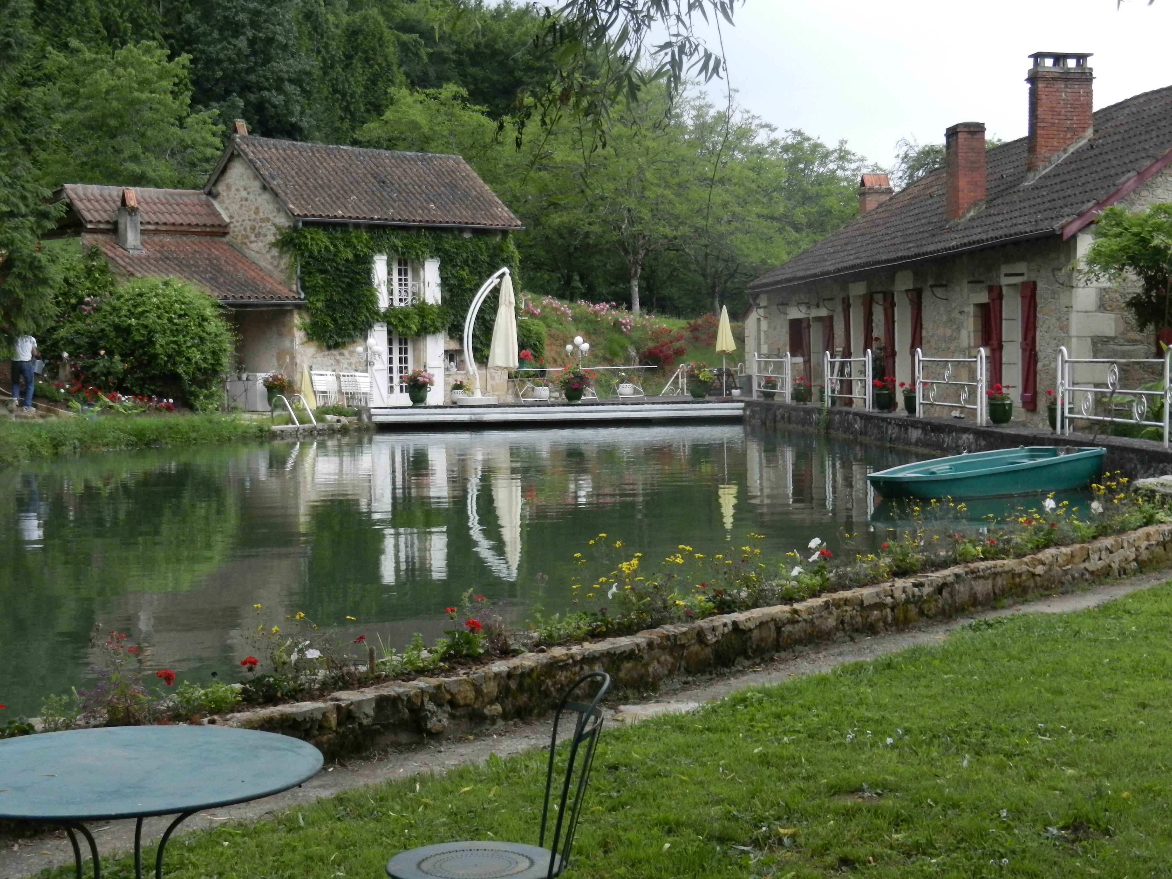 Moulin Rouge B&B (Cenac-et-Saint-Julien) : Tarifs 2021 Mis à Jour, 27 ...