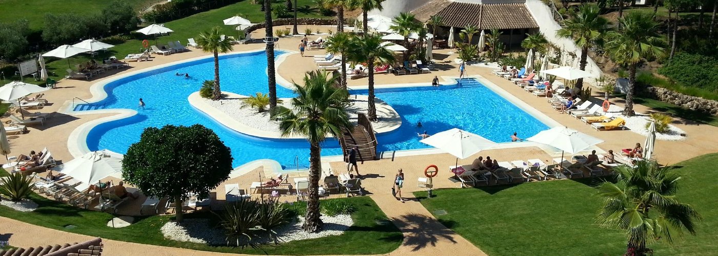 Vista de la piscina desde la habitación
