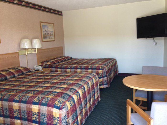 CAVERNS MOTEL OF CARLSBAD - Hotel Reviews (NM)