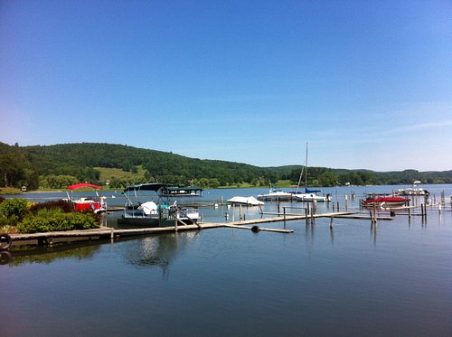 Lake Otswego shoreline - Picture of National Baseball Hall of Fame and  Museum, Cooperstown - Tripadvisor