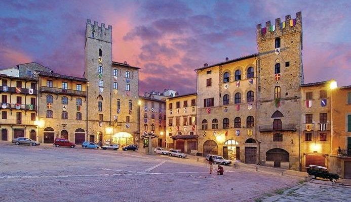 piazza grande arezzo