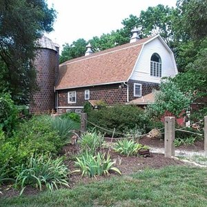 Brickyard Barn Inn, Topeka, KS