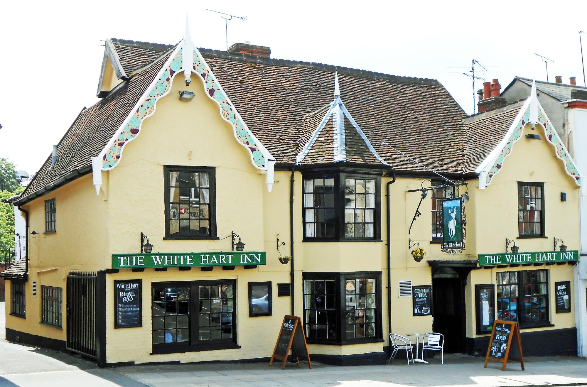 THE WHITE HART INN (Halstead, Inglaterra) - Opiniones Y Comparación De ...