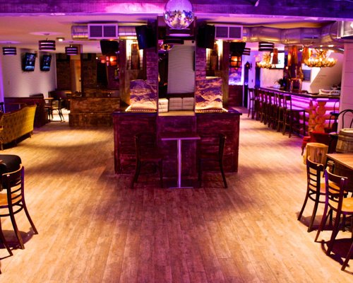 THE 10 BEST Quebec Gay Clubs & Bars (Updated 2023) - Tripadvisor