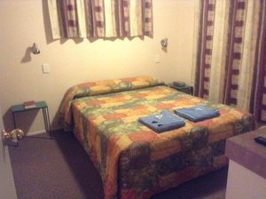 Room & Suite