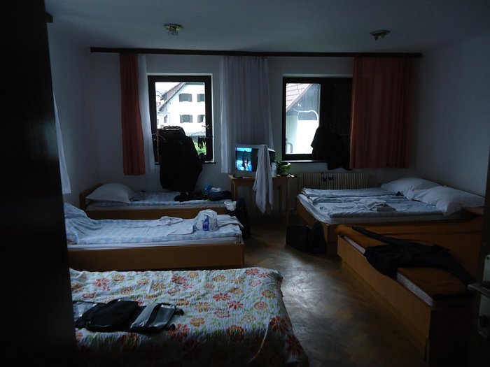 Interacción Sollozos escarcha Youth Hostel Nika Rooms: Pictures & Reviews - Tripadvisor
