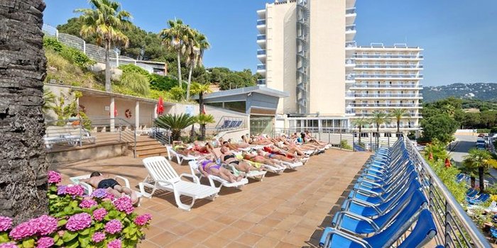 Hotel Oasis Park Splash Pool: Pictures & Reviews - Tripadvisor