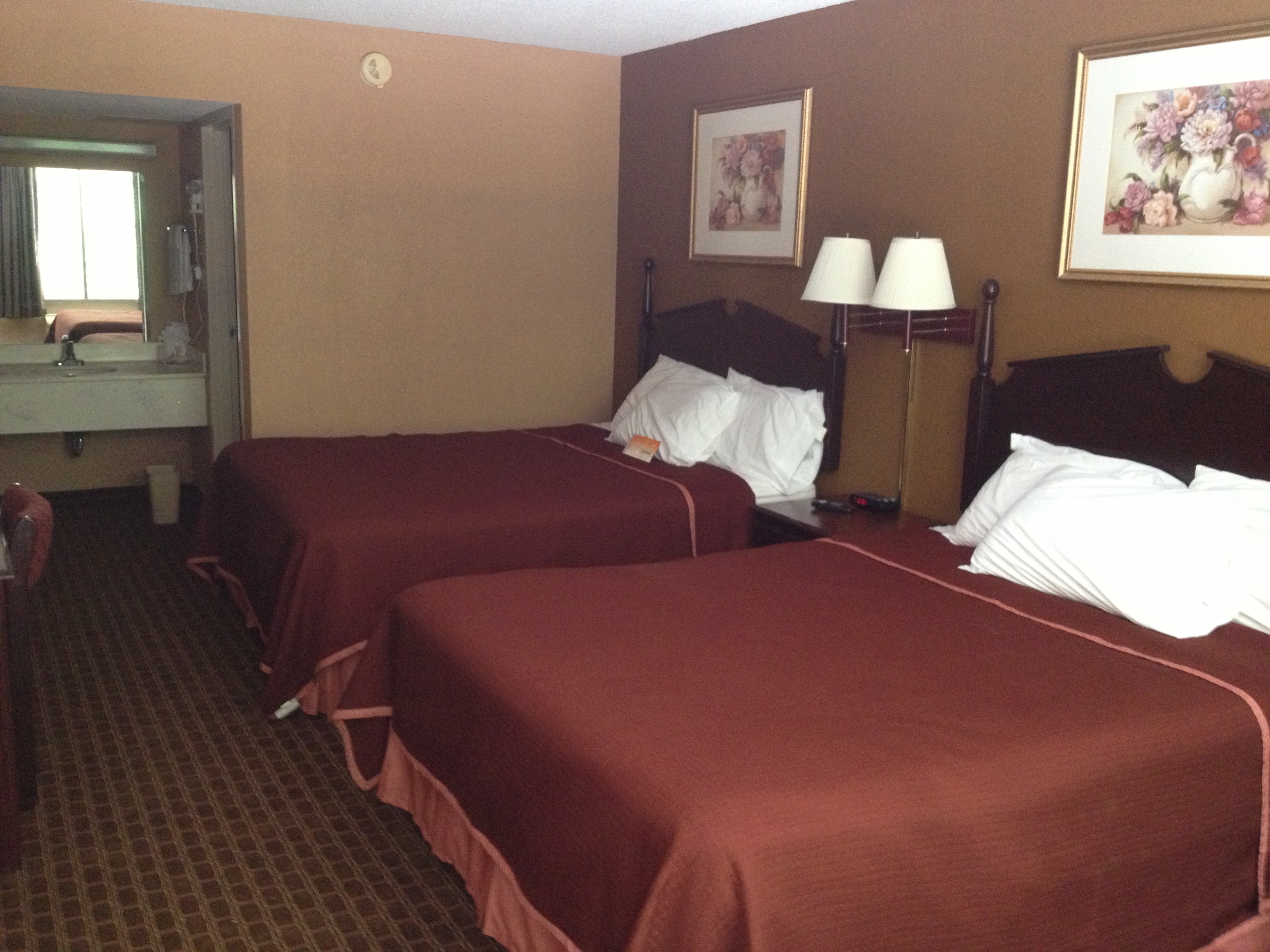 HOWARD JOHNSON BY WYNDHAM CLEVELAND Prices Hotel Reviews TN