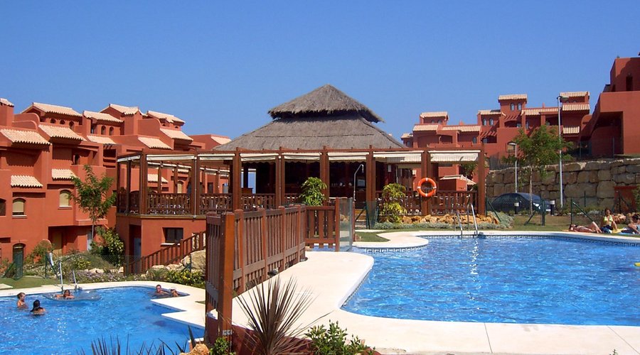 Algunas de las Piscinas Exteriores de Albayt Resort