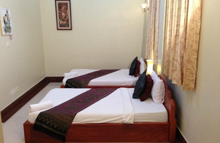 Twin Bed