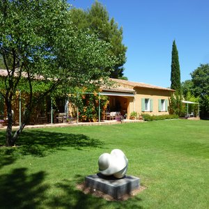 getlstd_property_photo