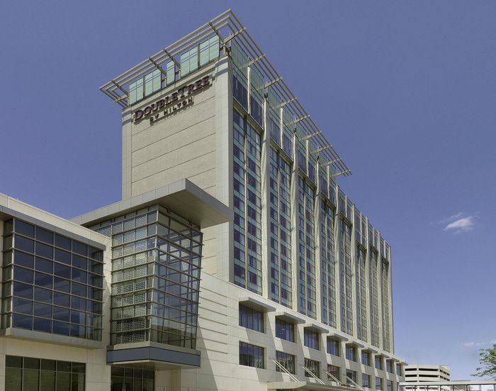 DoubleTree by Hilton Hotel Cedar Rapids Convention Complex (IA ...